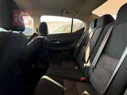 نيسان سنترا